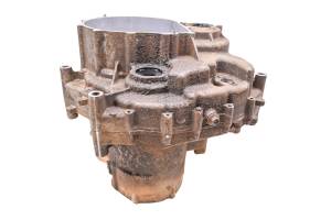 Yamaha - 17 Yamaha YXZ1000R Transmission Gear Case Housing - Image 2