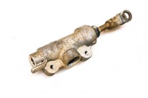 Suzuki - 93 Suzuki DR250SEP Rear Brake Master Cylinder - Image 3