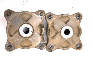 07 Polaris Sportsman 500 EFI 4x4 Front Wheel Hubs Left & Right