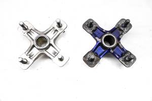 04 Yamaha Raptor 660 2x4 Rear Wheel Hubs Left & Right YFM660R