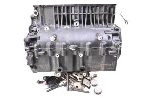 10 Sea-Doo RXT iS 260 Crankcase Center Crank Case & Cylinders
