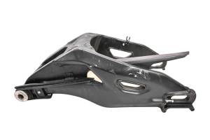 Yamaha - 16 Yamaha YZF R1 Rear Swingarm - Image 2