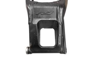 Yamaha - 16 Yamaha YZF R1 Rear Swingarm - Image 3