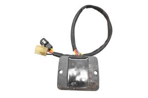 Suzuki - 90 Suzuki VX800 Regulator Rectifier - Image 2