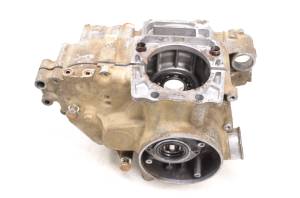 Polaris - 95 Polaris Magnum 425 4x4 Crankcase Center Crank Case - Image 2