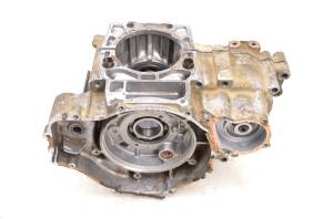 Polaris - 95 Polaris Magnum 425 4x4 Crankcase Center Crank Case - Image 4