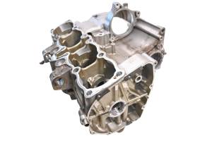 Suzuki - 03 Suzuki Katana 600 Crankcase Center Crank Case GSX600F - Image 2