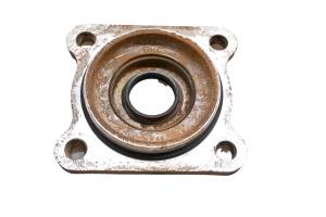 Polaris - 05 Polaris Sportsman 700 4x4 Front Differential Input Cover - Image 2