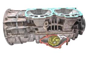 Ski-Doo - 04 Ski-Doo MXZ 600 Crankcase Center Crank Case 129" - Image 3