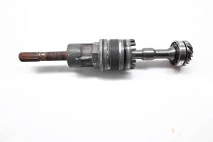 05 Polaris Sportsman 500 4x7 Transmissoin Output Snorkel Shaft