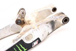 Yamaha - 02 Yamaha YZ250F Rear Swingarm - Image 6