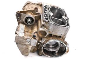 Polaris - 02 Polaris Sportsman 700 4x4 Crankcase Center Crank Case - Image 2