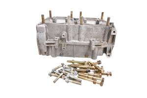 01 Polaris Indy Supersport 550 Edge Crankcase Center Crank Case