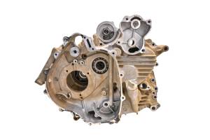 Yamaha - 04 Yamaha Grizzly 660 4x4 Crankcase Center Crank Case YFM660F - Image 4