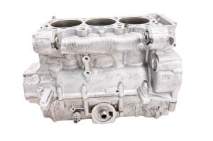 Yamaha - 16 Yamaha YXZ1000R Crankcase Center Crank Case & Cylinders - Image 4