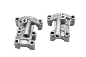 Yamaha - 04 Yamaha YZ250F Cam Shaft Camshaft Tower Holders Caps - Image 2