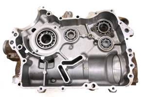 Yamaha - 06 Yamaha Bruin 350 4x4 Crankcase Center Crank Case YFM350FA - Image 8