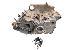 Yamaha - 99 Yamaha Grizzly 600 4x4 Crankcase Center Crank Case YFM600F - Image 1