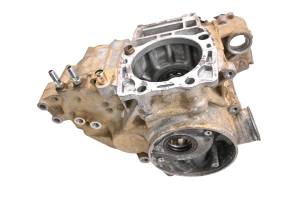 Polaris - 99 Polaris Magnum 500 4x4 Crankcase Center Crank Case - Image 1