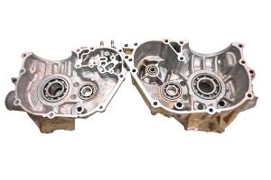 Polaris - 99 Polaris Magnum 500 4x4 Crankcase Center Crank Case - Image 5