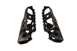 Yamaha - 95 Yamaha YZ80 Foot Pegs - Image 2