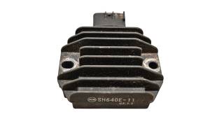 02 Yamaha Raptor 660 2x4 Regulator Rectifier YFM660R