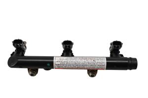 Sea-Doo - 19 Sea-Doo Spark Trixx 900 HO ACE Fuel Rail & Injectors - Image 3