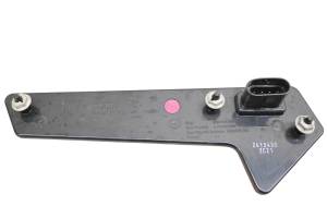 Polaris - 23 Polaris Sportsman 850 Ultimate Trail Rear Right Tail Brake Light - Image 3