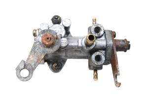 95 Polaris Indy Super Sport 440 Oil Pump