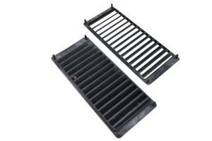 Polaris - 95 Polaris Indy Super Sport 440 Side Vent Covers - Image 3