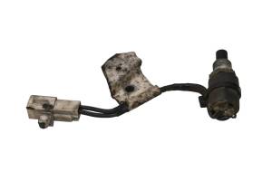 Ski-Doo - 13 Ski-Doo Skandic WT 550F Reverse Switch - Image 2