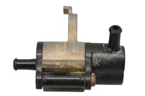 19 Yamaha YXZ1000R SS Pipe Joint Assembly