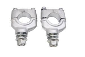 Yamaha - 24 Yamaha YFZ450R SE Handle Bar Clamps - Image 3