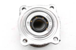 Kawasaki - 03 Kawasaki Bayou 250 2x4 Bevel Gear Case Rear Bearing Housing Cover KLF250 - Image 3