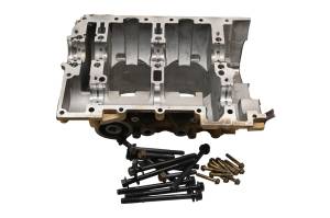 23 Polaris General XP 4 1000 Ultimate Top Half Crankcase Center Crank Case