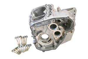 05 Polaris Sportsman MV7 Crankcase Center Crank Case