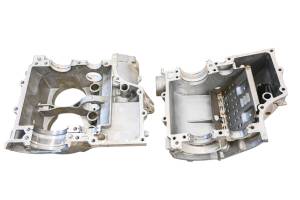 Polaris - 05 Polaris Sportsman MV7 Crankcase Center Crank Case - Image 5