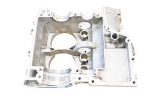 Polaris - 05 Polaris Sportsman MV7 Crankcase Center Crank Case - Image 6
