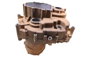 Yamaha - 19 Yamaha YXZ1000R Transmission Gear Case Housing - Image 5