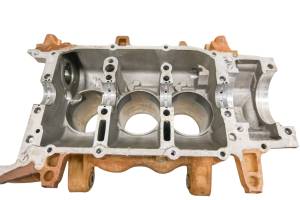 Yamaha - 19 Yamaha YXZ1000R Crankcase Center Crank Case & Cylinders - Image 8