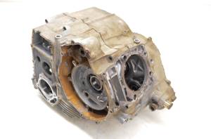 00 Polaris Xpedition 425 4x4 Crankcase Center Crank Case