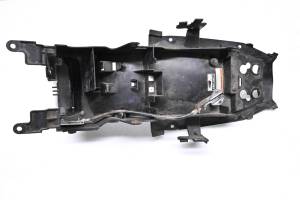 Yamaha - 09 Yamaha FZ6R Rear Under Tail Fairing Fender - Image 3