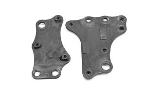 09 Yamaha FZ6R Foot Rest Peg Support Brackets Mounts Left & Right