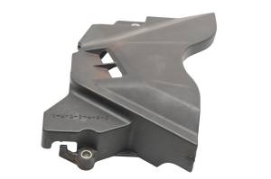 15 Yamaha YZF R3 Chain Case Cover Guard