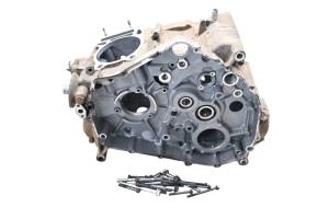 08 Suzuki King Quad 400 4x4 Crankcase Center Crank Case LTF400F