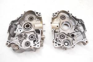 Suzuki - 92 Suzuki DR350 Crankcase Center Crank Case For Parts - Image 6