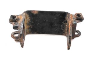 Suzuki - 84 Suzuki Quadrunner 185 2x4 Left Side Spindle Bracket Mount LT185 - Image 3