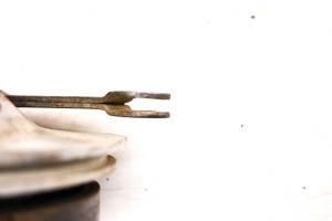 Yamaha - 05 Yamaha TTR90E Front Brake Drum Panel - Image 2