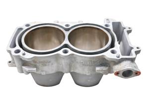 24 Polaris RZR XP 1000 Ultimate Cylinder