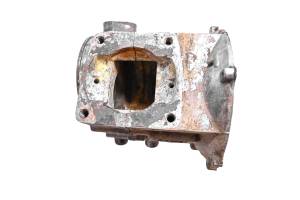87 Polaris Cyclone 250X 2x4 Crankcase Center Crank Case